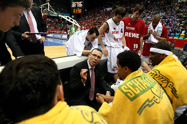 随着三分球 随着三分球