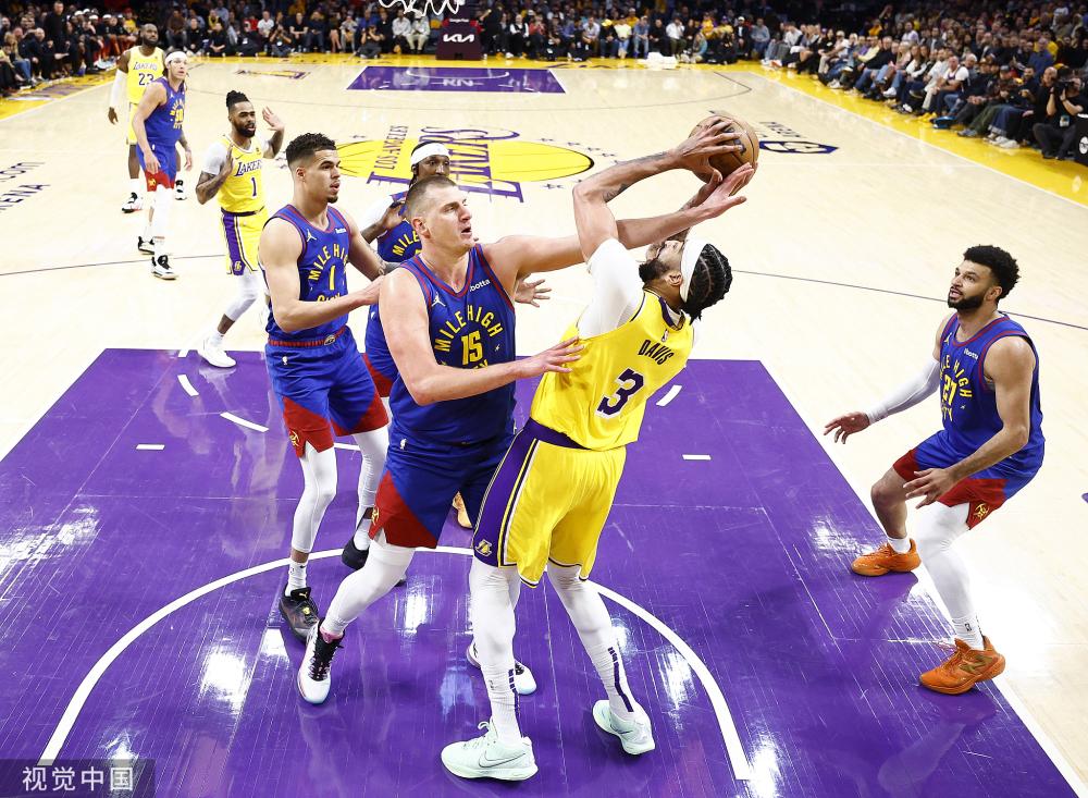 位居榜首 位居榜首